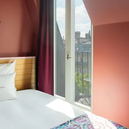 25hours Terminus Nord Hotel 4*