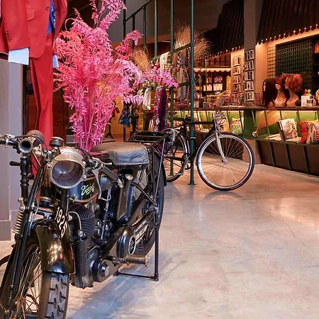 25hours Terminus Nord Hotel 4*