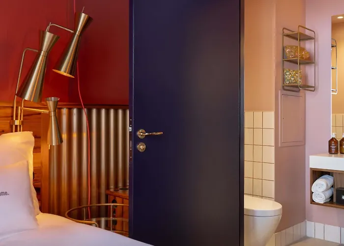 25hours Terminus Nord Hotel 4*